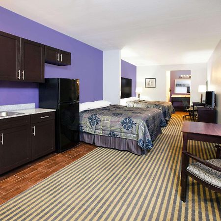 Super 8 By Wyndham Carthage Tx Hotel Buitenkant foto
